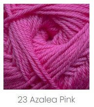 Load image into Gallery viewer, Cascade 220 Superwash Merino Yarn