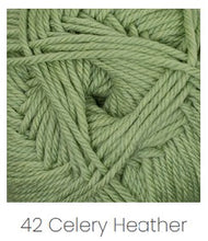 Load image into Gallery viewer, Cascade 220 Superwash Merino Yarn