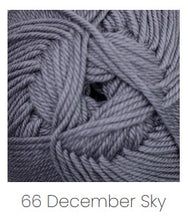 Load image into Gallery viewer, Cascade 220 Superwash Merino Yarn