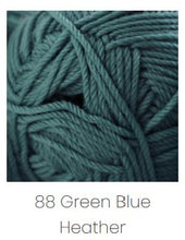 Load image into Gallery viewer, Cascade 220 Superwash Merino Yarn