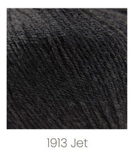 Load image into Gallery viewer, Cascade Yarns 220 Superwash