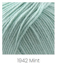 Load image into Gallery viewer, Cascade 220 Superwash DK - More Colors