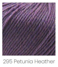 Load image into Gallery viewer, Cascade Yarns 220 Superwash