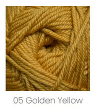 Load image into Gallery viewer, Cascade 220 Superwash Merino Yarn