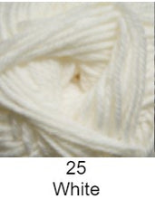 Load image into Gallery viewer, Cascade 220 Superwash Merino Yarn