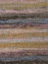 Load image into Gallery viewer, Berroco Tiramisu Wool Mohair Silk Worsted Yarn 9209 - Mascarpone
